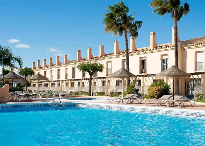 Ramada & By Wyndham Costa Del Sol Lejlighedshotel