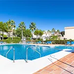 Ramada & By Wyndham Costa Del Sol Lägenhetshotell