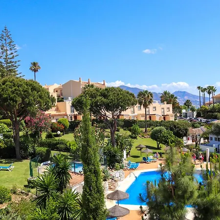 Lägenhetshotell Ramada & By Wyndham Costa Del Sol 4*