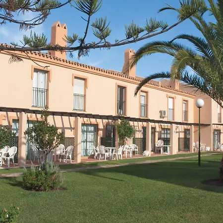Ramada & By Wyndham Costa Del Sol شقة فندقية