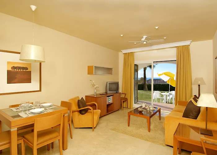 Ramada & By Wyndham Costa Del Sol Appart hôtel