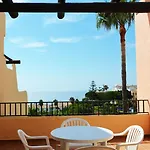 Ramada & By Wyndham Costa Del Sol 3* 푸엔히롤라