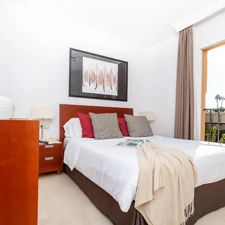 Ramada & By Wyndham Costa Del Sol 아파트호텔 4*