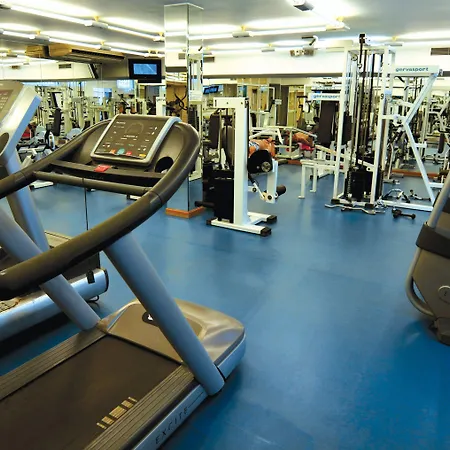 Ramada & By Wyndham Costa Del Sol 4*