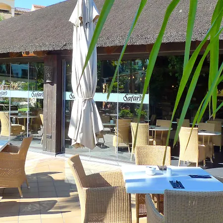 Ramada & By Wyndham Costa Del Sol 아파트호텔 푸엔히롤라