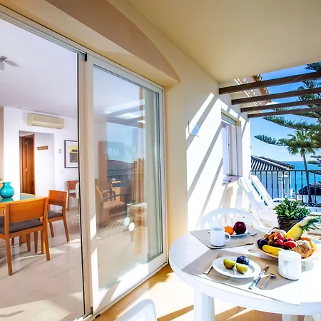 아파트호텔 Ramada & By Wyndham Costa Del Sol 푸엔히롤라