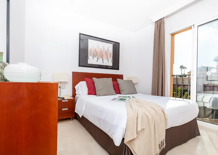 Ramada & By Wyndham Costa Del Sol Lejlighedshotel 3*