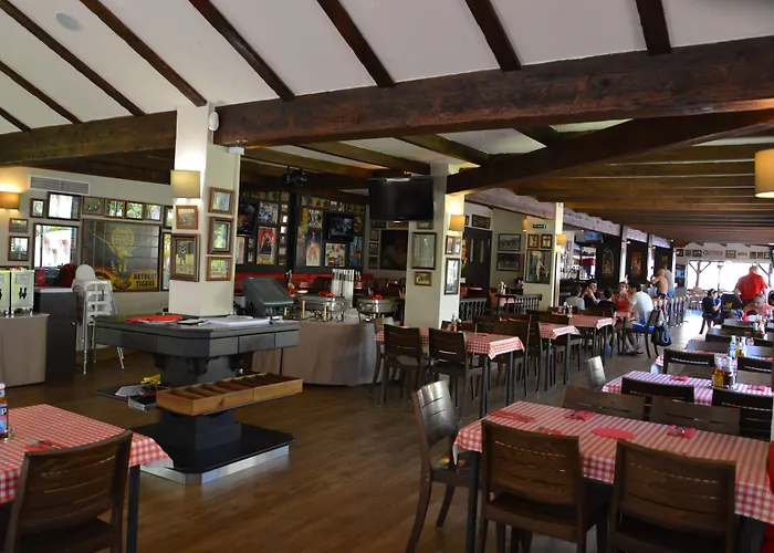 Ramada & By Wyndham Costa Del Sol 3* フエンヒロラ